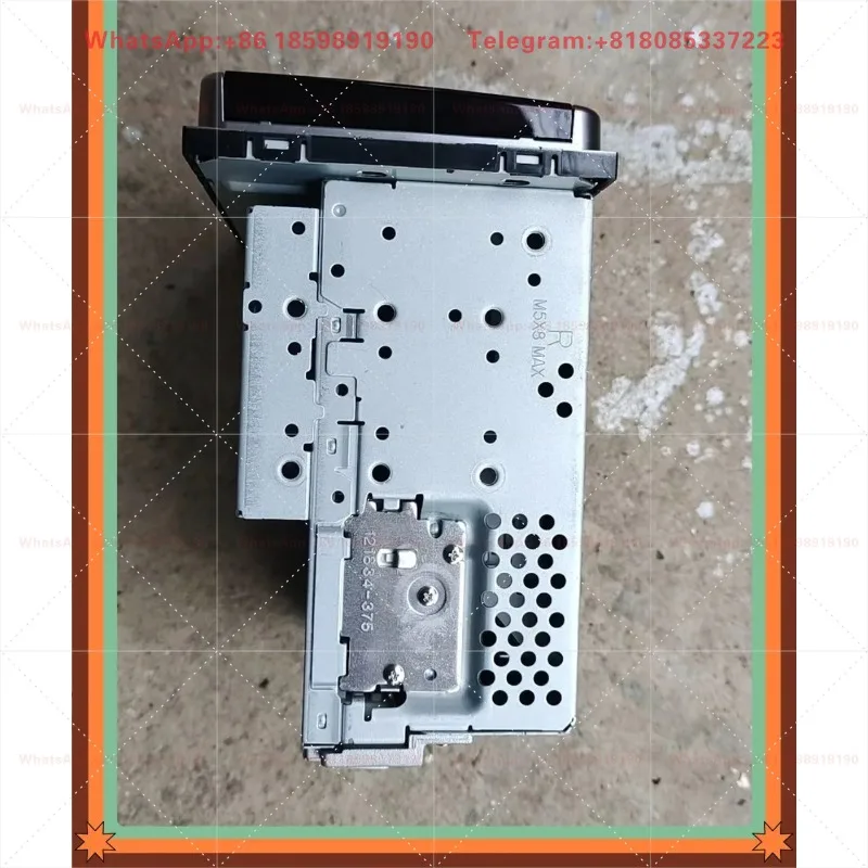 Applicable to the original central control audio CD host second-hand disassembly accessories, tested and shipped
