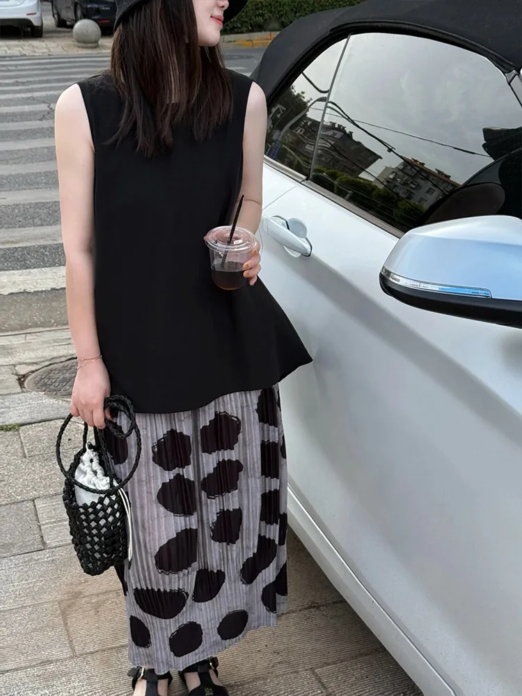 

2025 New! Pleated Textured Large Polka Dot Midi Skirt for Women, Casual Elastic High Waist & Loose Fit