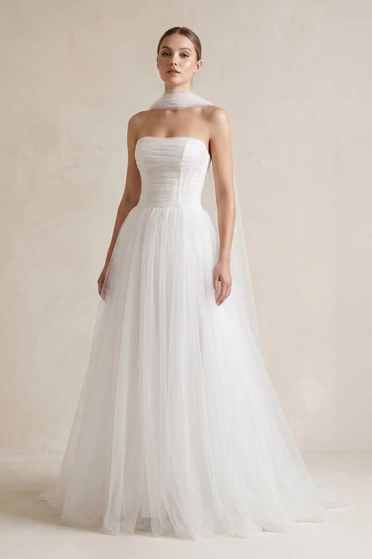

Strapless Tulle Long A-Line Pleated Scarf Wedding Dress Wedding Dresses for Women 2026 Bride Simple Wedding Dress