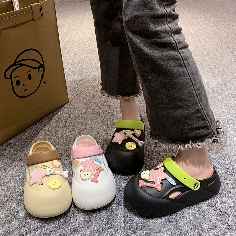 Fashion New Sandals Slippers DIY Cute Cartoon Clogs Women Mules Thick Sole Summer Beach Sandals Cave Hole Female Garden Shoes