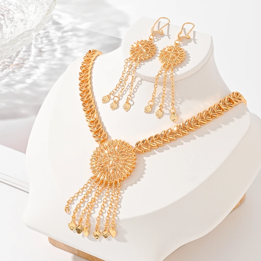 

Ladies, exquisite and fashionable sparkling zircon necklace with tassel earrings, high-end round design jewelry set