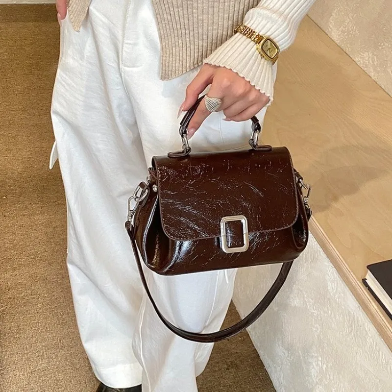 

Outdoor Rest Walk Leather Crossbody Bag Classic Paris High End Vintage Craft Casual Simple Tote Bag Relaxed Comfortable Ladies