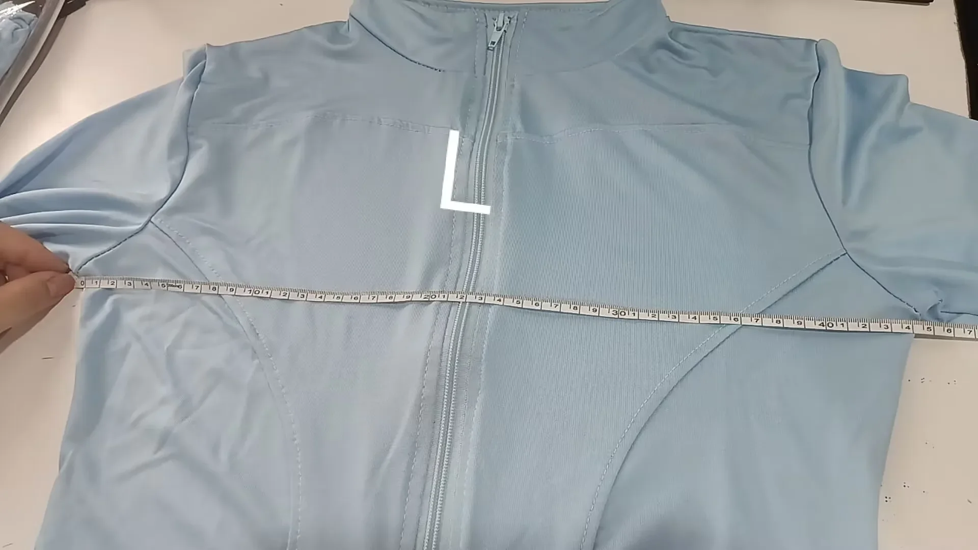 Damen-Fitnessjacke, schmal geschnitten, langärmeliges Yoga-Oberteil, Reißverschluss, Sportjacke, dehnbar, schnelltrocknend, Lauf- und Workout-Oberbekleidung – Detail 10