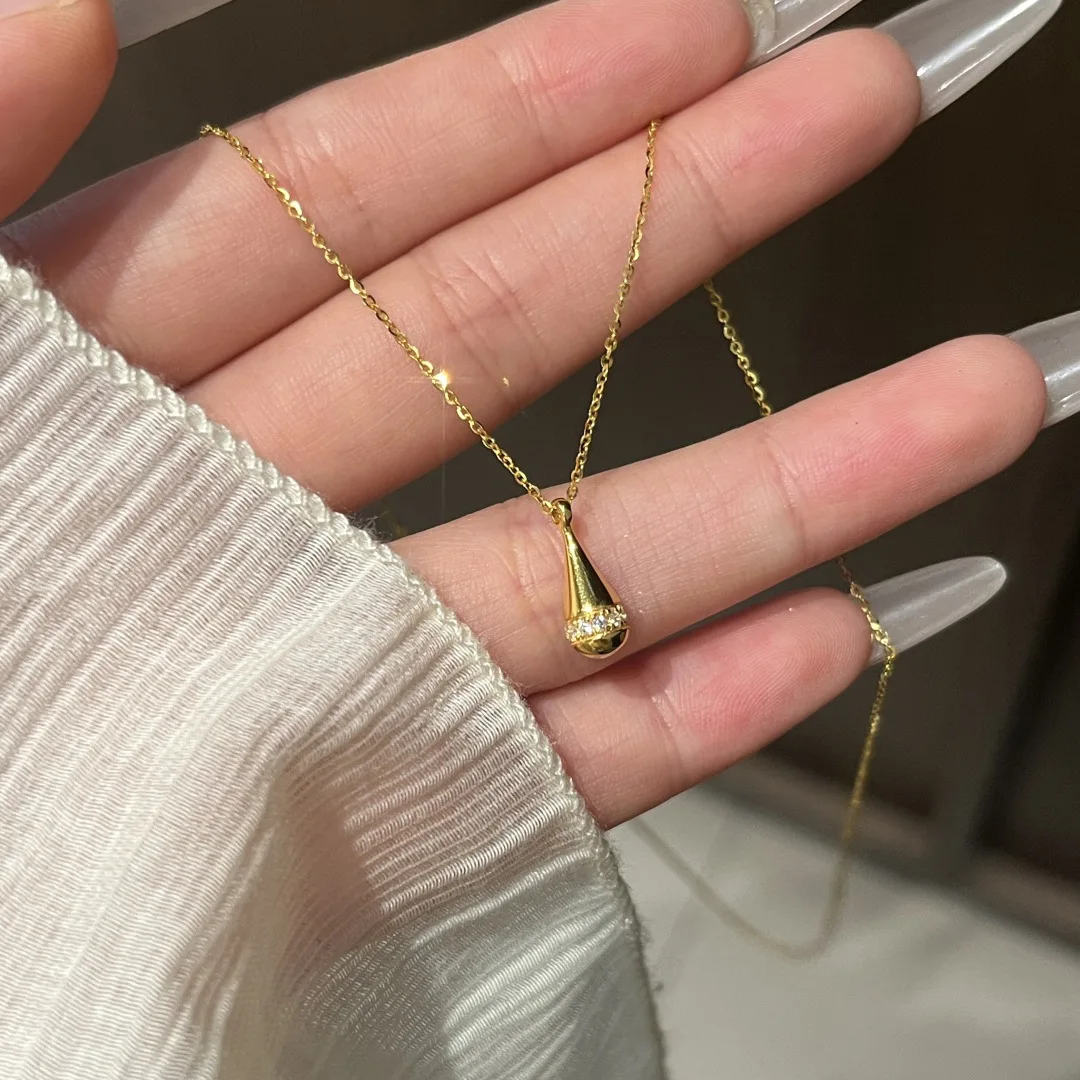 New in antique gold crafts luster micro inlaid diamonds small water droplets necklace retro light luxury collar chain jewelry