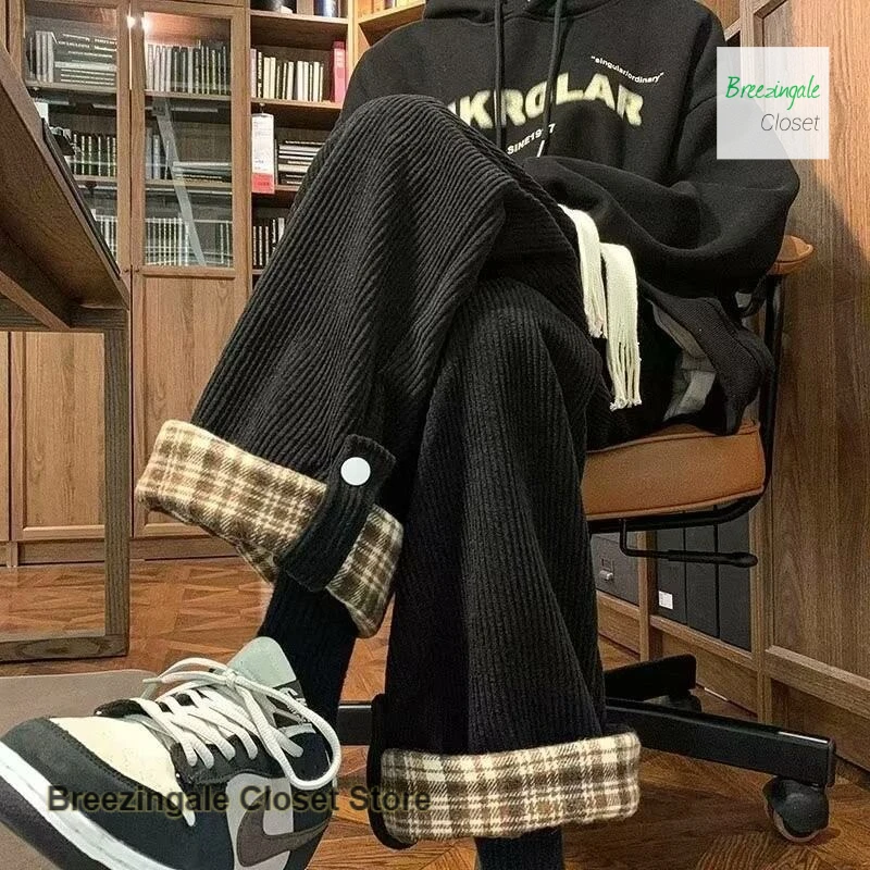 Pantaloni dritti a gamba larga con flangia scozzese in velluto a coste retrò allentato alla moda in stile giapponese Pantaloni casual dal design autunnale e invernale da donna