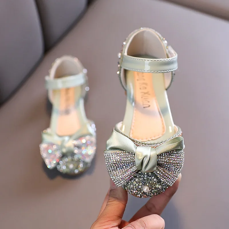 

2024 New Girls Sandal Dance Performance Shoes Rhinestone Crystal Shoes Bow Sandal Wedding Party Kids Princess Shoes Dropshipping