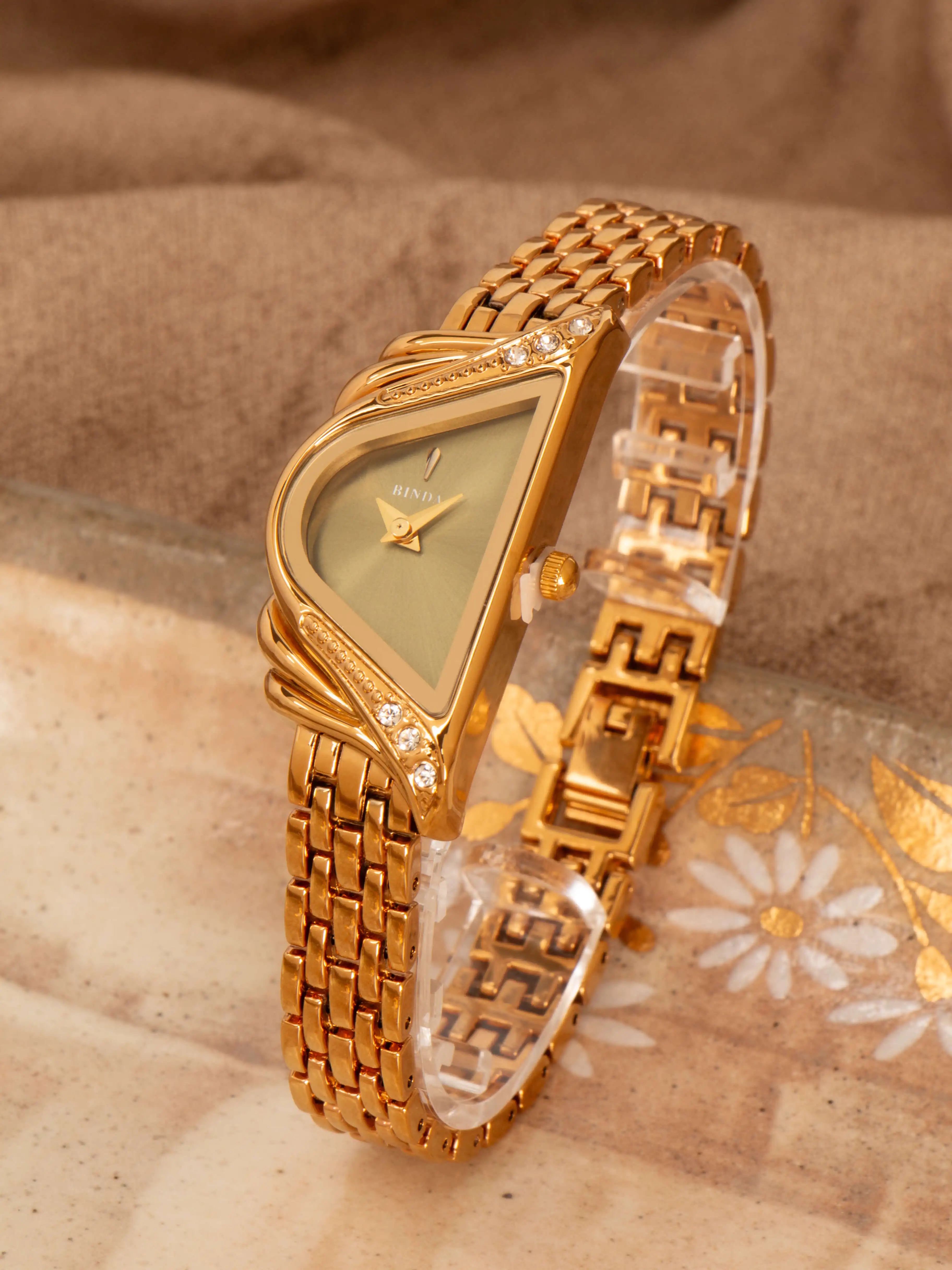Jam Tangan Kuarsa Wanita Binda dengan Kotak Hadiah, Gaya Gelang Modis, Desain Elegan & Trendi, Hadiah Wanita yang Sempurna