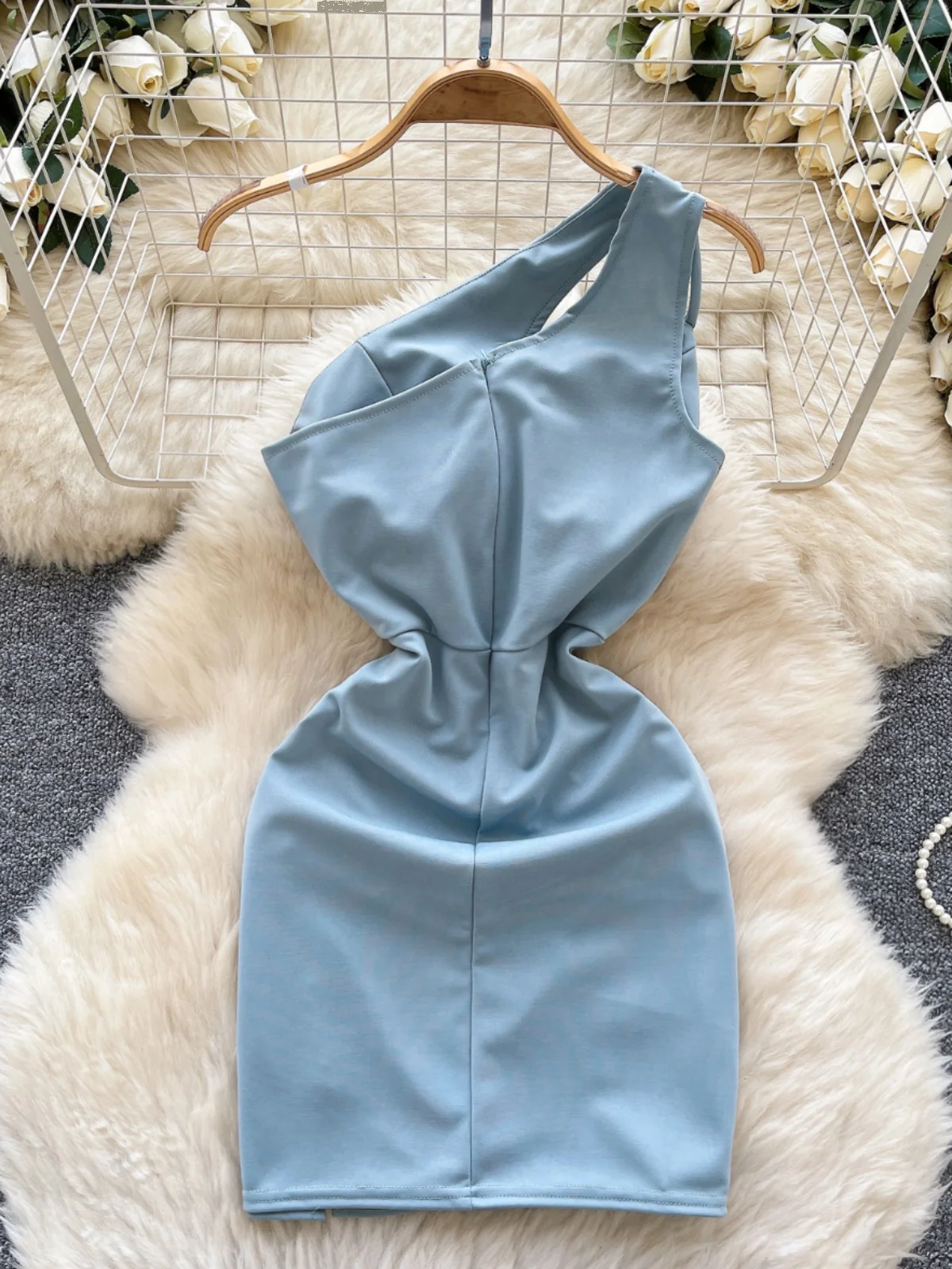 Foamlina 2025, nuevo vestido rosa polvoriento de gama alta con un hombro recortado, minivestido ajustado para mujer, vestido Sexy para fiesta y Club con cita