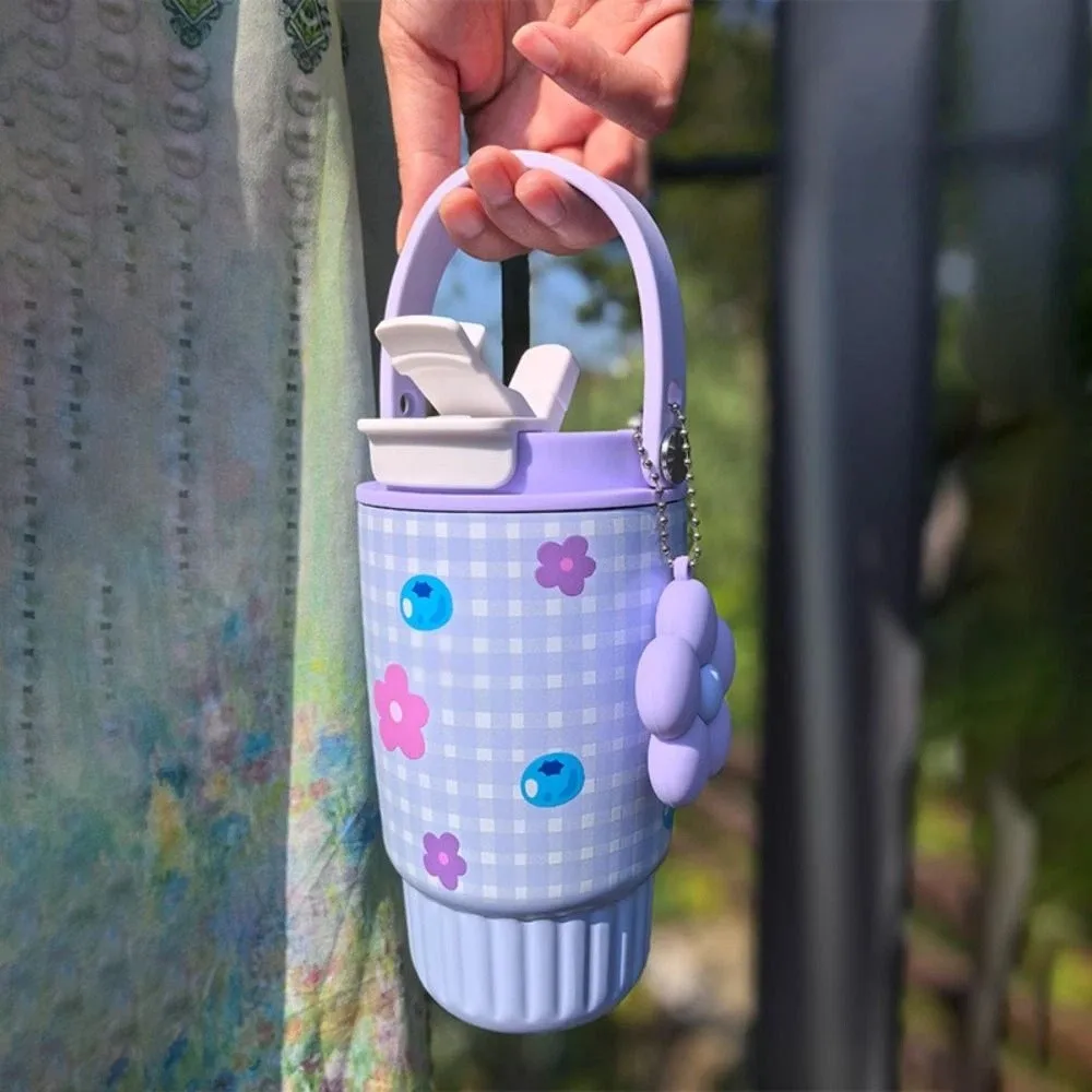 

500ML 316 Stainless Steel Straw Cup Strawberry Fruit Print with Flower Pendant Insulated Cup Insulation or Cooling