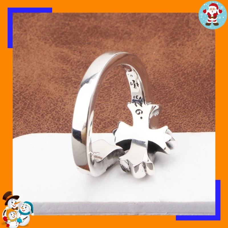 Cross Design Open Ring — product detail 2