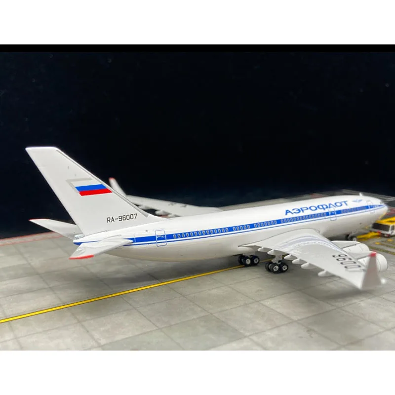 1/400 Scale Phoenix Diecast Russia PH11781 Aeroflot Ilyushin Il-96