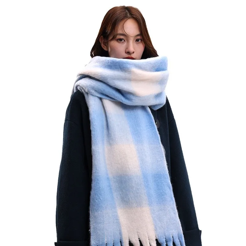 

New Winter Fashionable Warm And Thick Versatile Plaid Scarf For Men And Women's Travel Soft Windproof And Cold Proof Scarf
