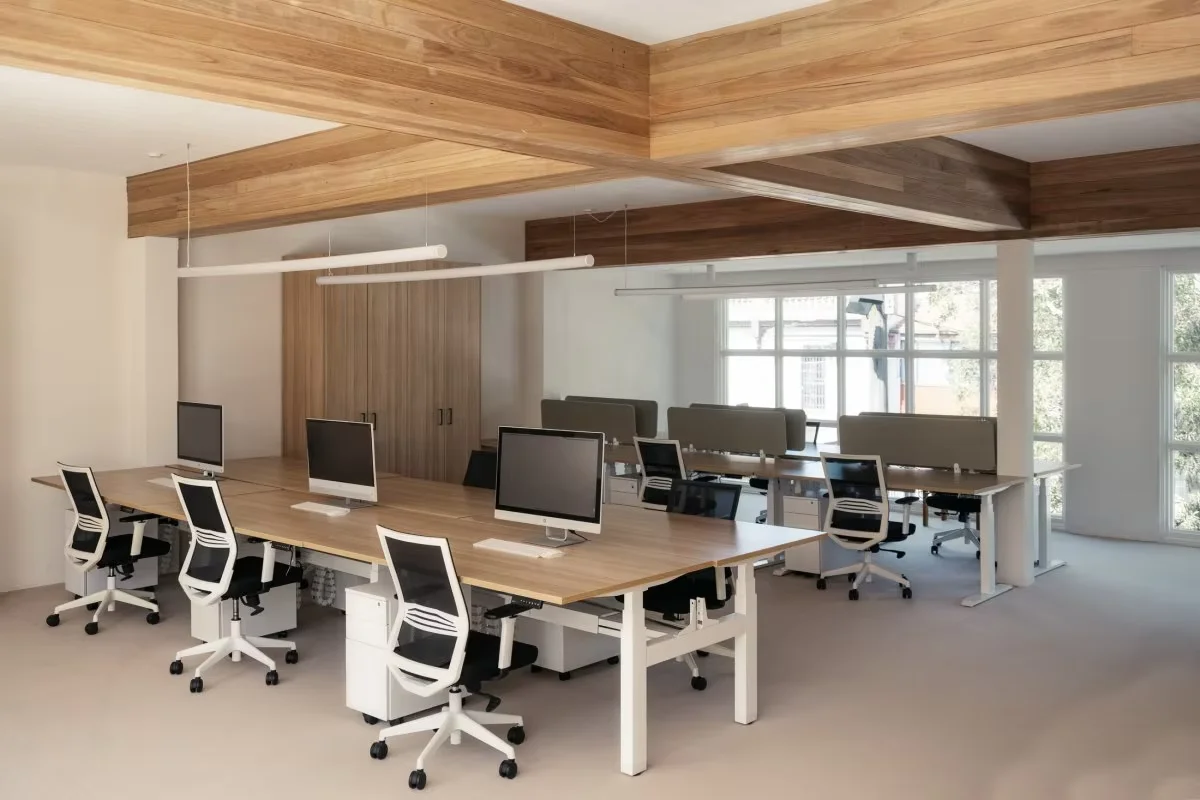 บริการออกแบบตกแต่งภายในสำนักงาน ซาห์ไห่  แบบมืออาชีพ สไตล์โมเดิร์น บริการออกแบบตกแต่ง พื้นที่ วางแผนการก่อสร้าง บริการรับออกแบบ 3 มิติ