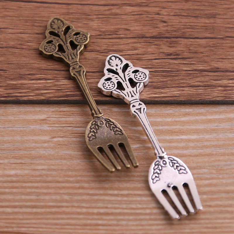 6PCS Mixed Two Colors Trendy Flowers Vintage Fork Spoon Tableware Pendants Charms For Jewelry Making Charm