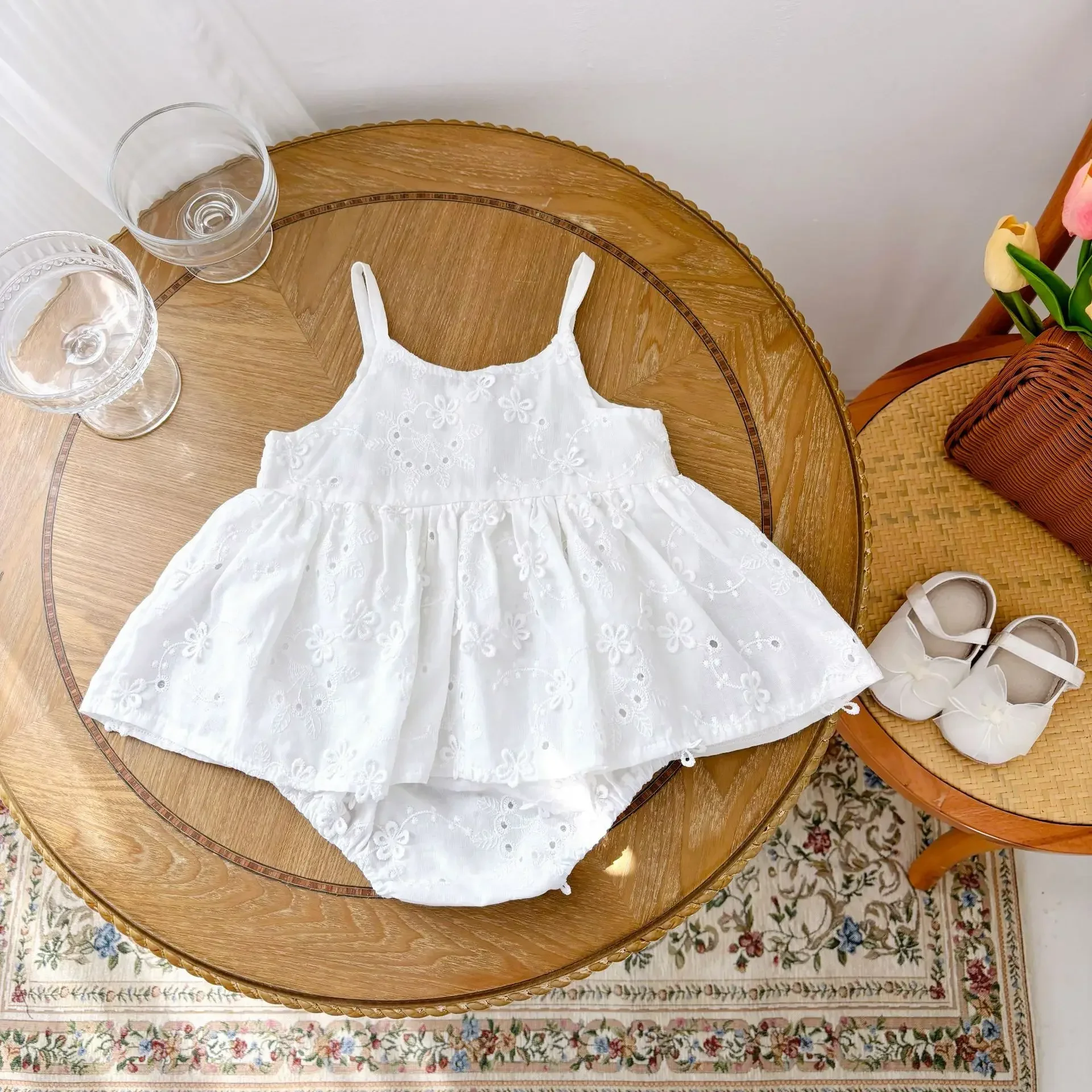 

2025 New Baby Girl Summer Stylish & Comfortable Pure Cotton White Suspender Jacquard Princess Style Harem Romper Dress