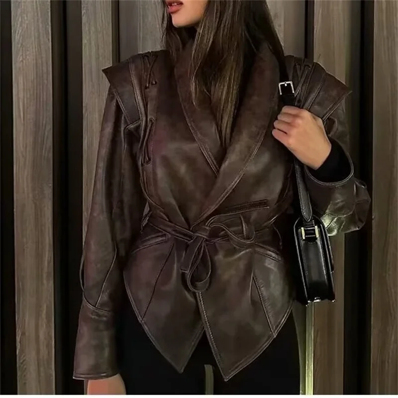 Abbigliamento da donna Moda retrò americana Design versatile in pelle per donna Giacca in finta pelle irregolare primaverile e autunnale