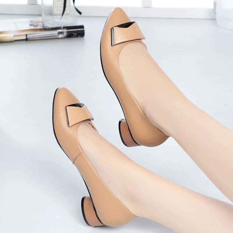 AIYUQI Female Nurse Shoes 2026 Autumn Pointed Professional Genuine Leather Women Shoes Large Size Fashion Single Shoes Ladies