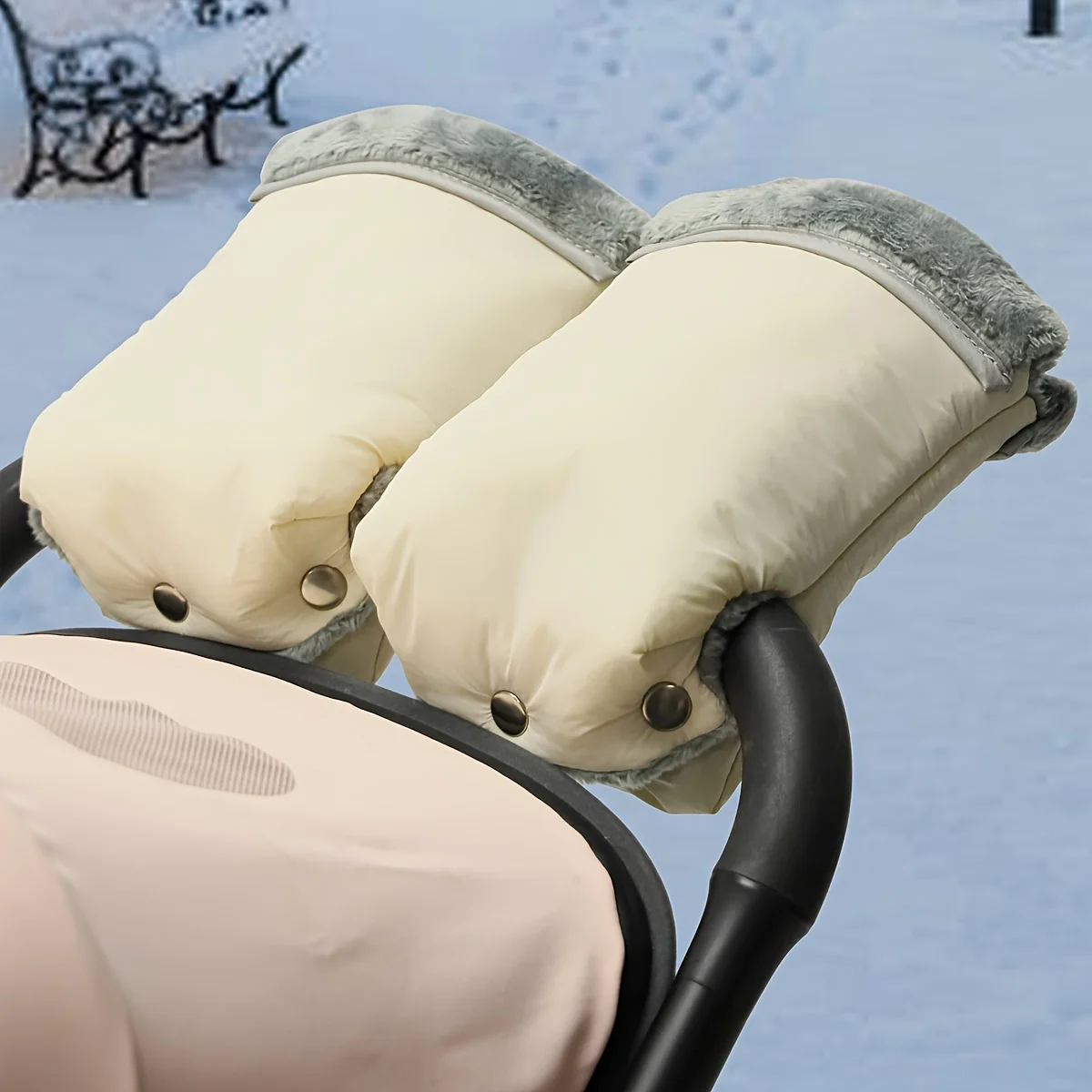 

Cozy Stroller Mittens - Thick plush lining, waterproof. Essential winter accessory. Buy now!