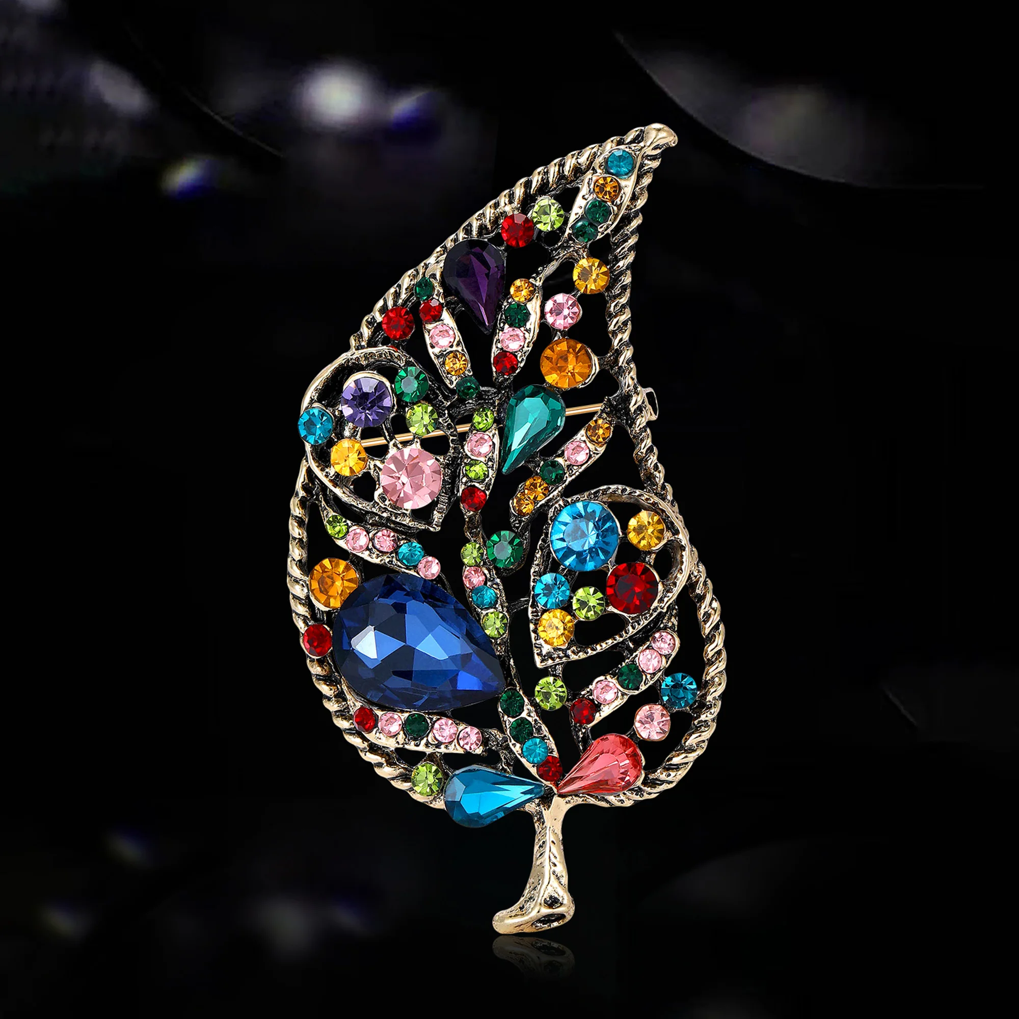 

Fashion Rhinestone Leaf Brooches for Women Plant Pins Necklace Keychain Event Party New Gifts Jewelry Decoration Accessories
