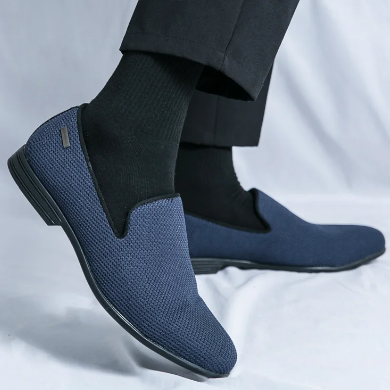 Mocassins rasos respiráveis masculinos, sapatos diários casuais, resistentes ao desgaste, sem renda, com função de escorregar, nova moda, primavera e outono, 2024