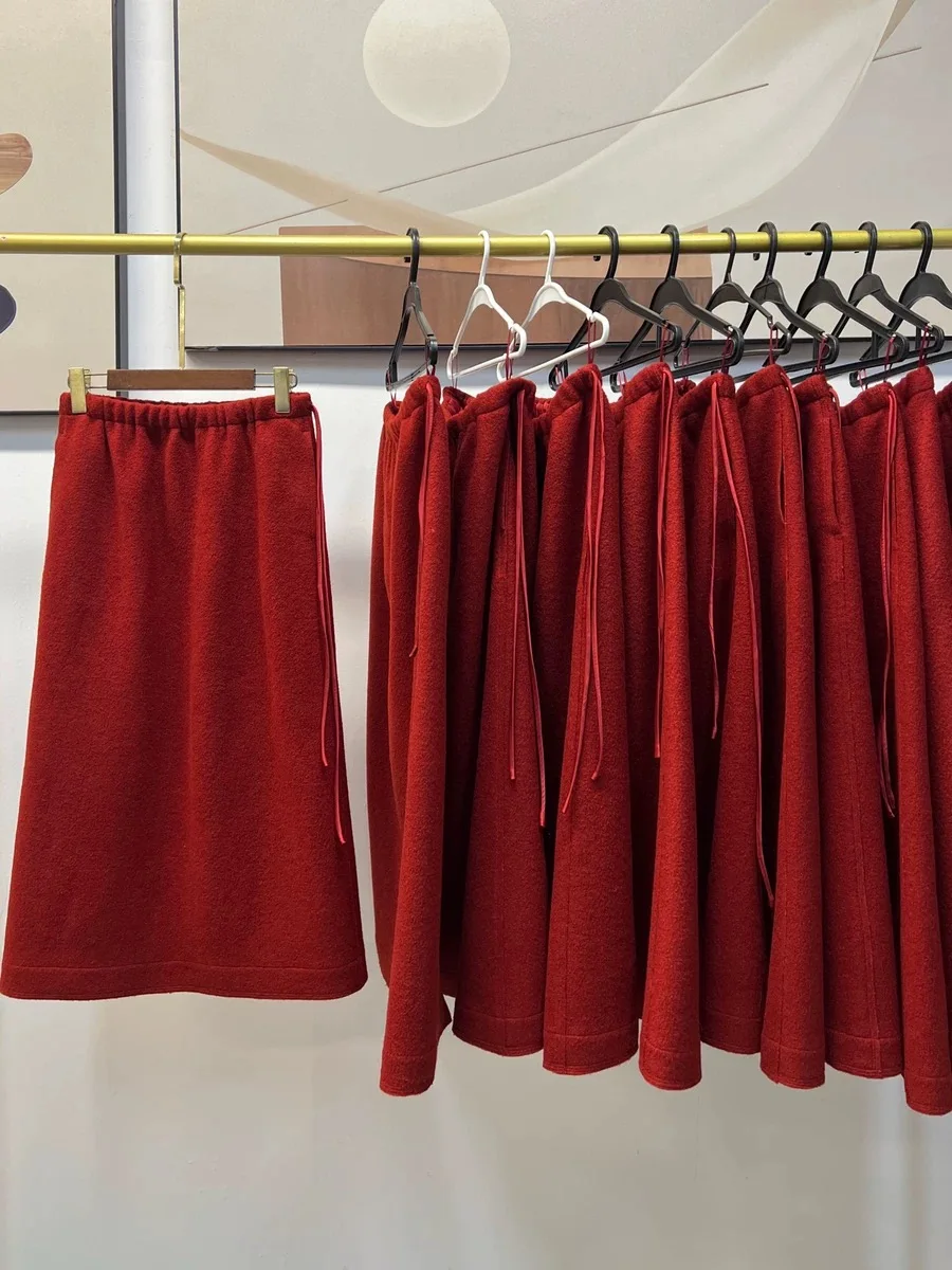 

Красная осенне-зимняя юбка из мериносовой шерсти с эластичным поясом, средней длины, приталенная, с разрезом, для повседневной носки, женская юбка А-силуэта