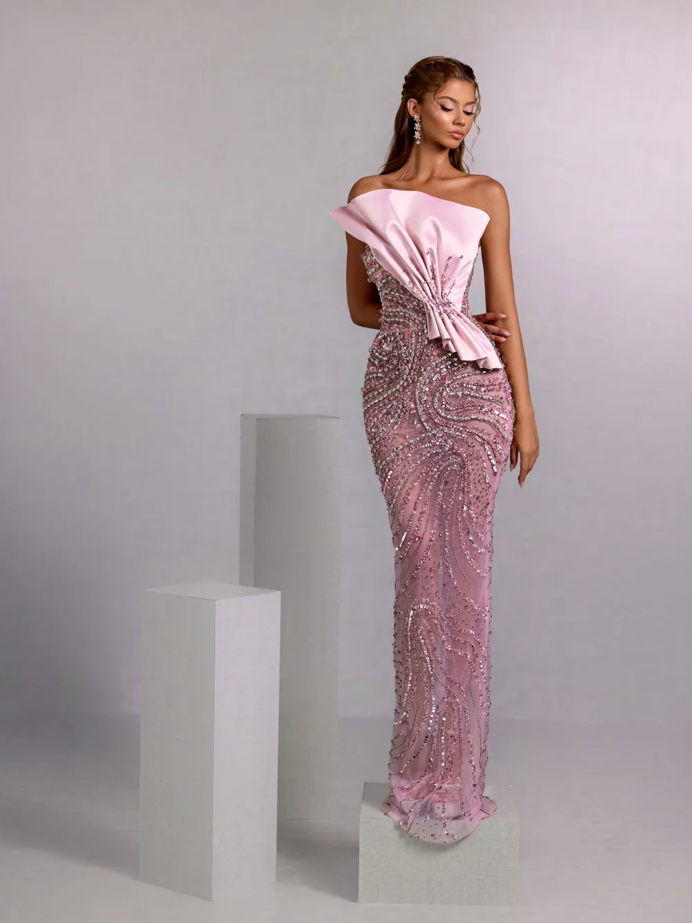 فستان سهرة رومانسي على شكل قلب 2025 فستان حفلات كلاسيكي مطرز بالكريستال أنيق على شكل حرف a بطول الأرض فساتين الحفلات Fساتين سهر