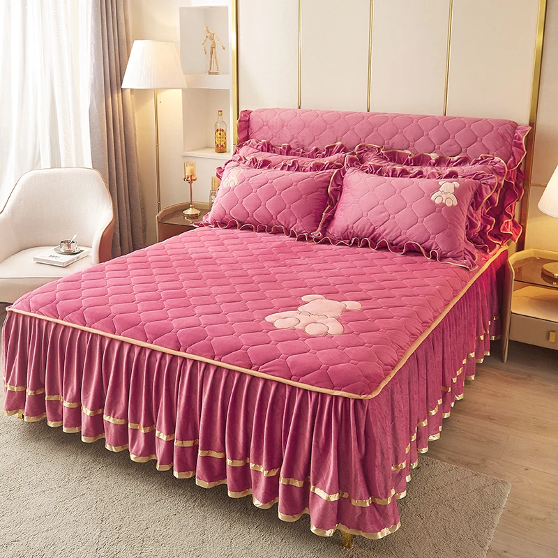 Solid color Milk Velvet Winter Bedspread on The Bed Thick Home Bed Skirt-style Bed Sheets Cotton European-style Bed Spreads