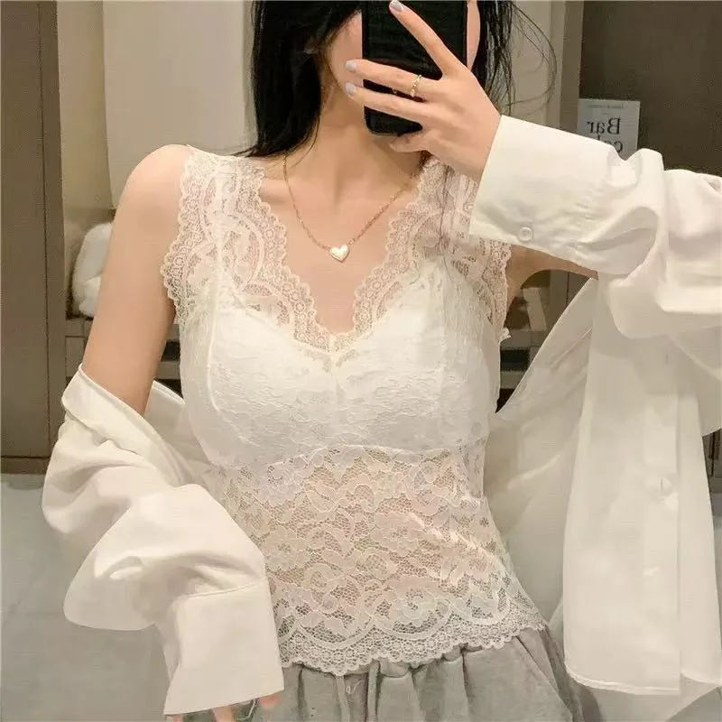 

2026 Spring New Sexy Lace V-neck Beautiful Back Sling Vest Versatile Sleeveless Top Women's Underwear Outer Wear