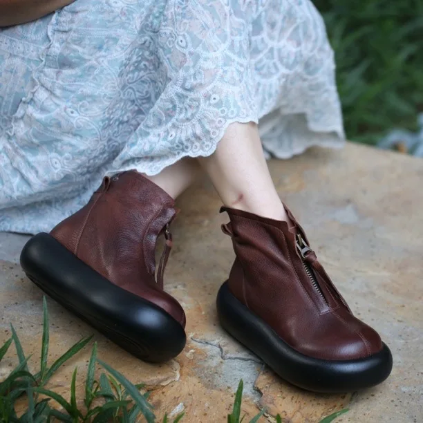 

Careaymade-100% Genuine leather wide toe Casual women single short boots,Handmade doll head thick sole front zipper warm boots