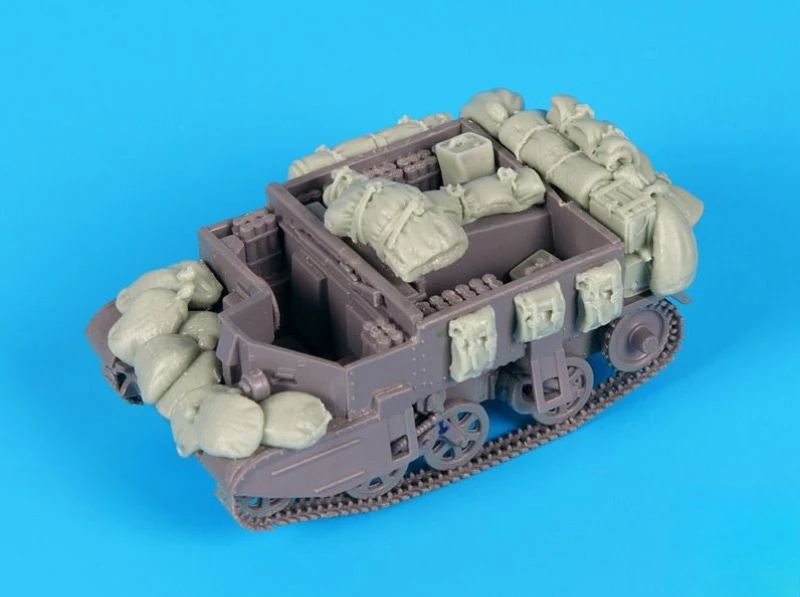 

Модель из литой смолы в масштабе 1/72, собранный комплект, набор аксессуаров Bren Carrier (без танка), в разобранном виде и неокрашенном виде