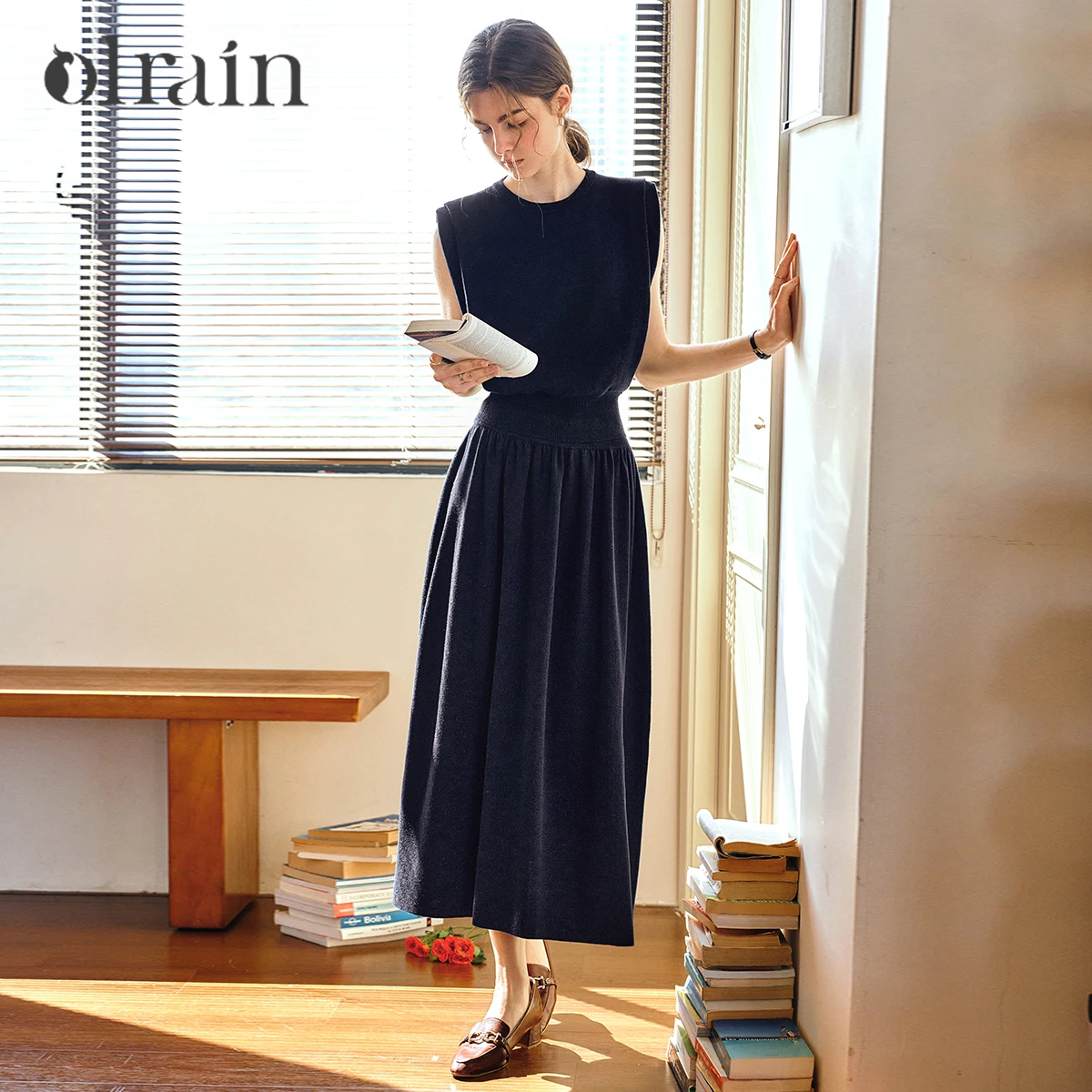 

OLrain Office Lady Summer Knit Skirt Sets Two Piece Outfit Women 2025 Summer Sleeveless Knit Top and Long Skirt Woman O57XE96605