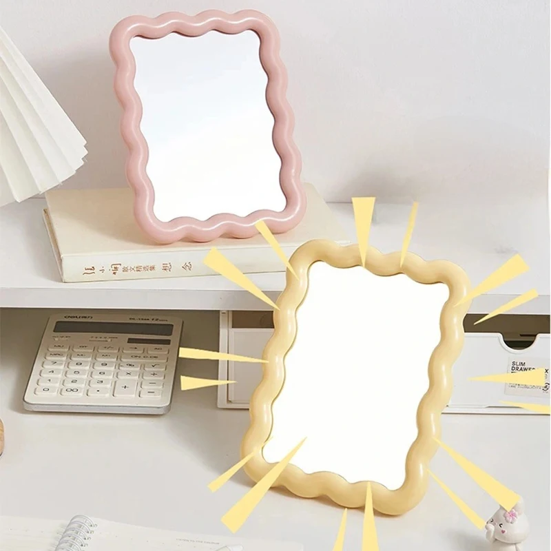 Candy Color HD Beauty Mirror, faltbar, stilvoll, gewellt, Make-up-Spiegel, Wand-/Desktop, multifunktionaler Schlafsaal-Spiegel, Beauty-Tool