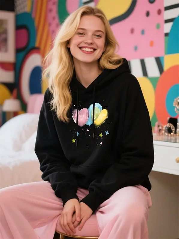 Women's Soft Hooded Pullover Featuring Heart Balloon Print,Comfort For Casual Outings,Travel, Ideal Versatile Christmas Gift.