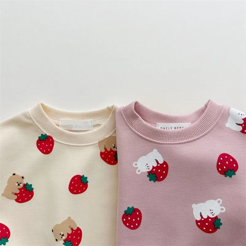 2024 New Spring Autumn Baby Cartoon Strawberry Bear Pattern Clothing Set Girls Long Sleeve Tops And Pants 2 Pieces Suit Clothes