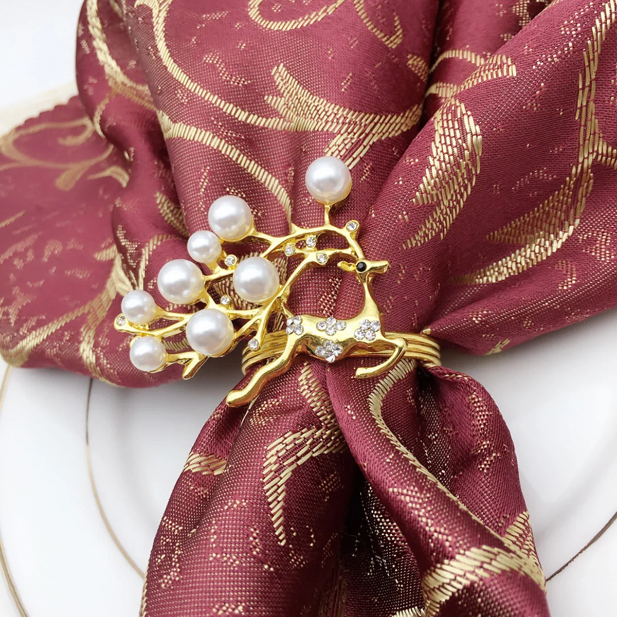 

6 Pcs Napkin Rings Pearl Decorative Table Napkin Rings Table Buckles Gold Elegant Dinner Party Kitchen Bar Supplies