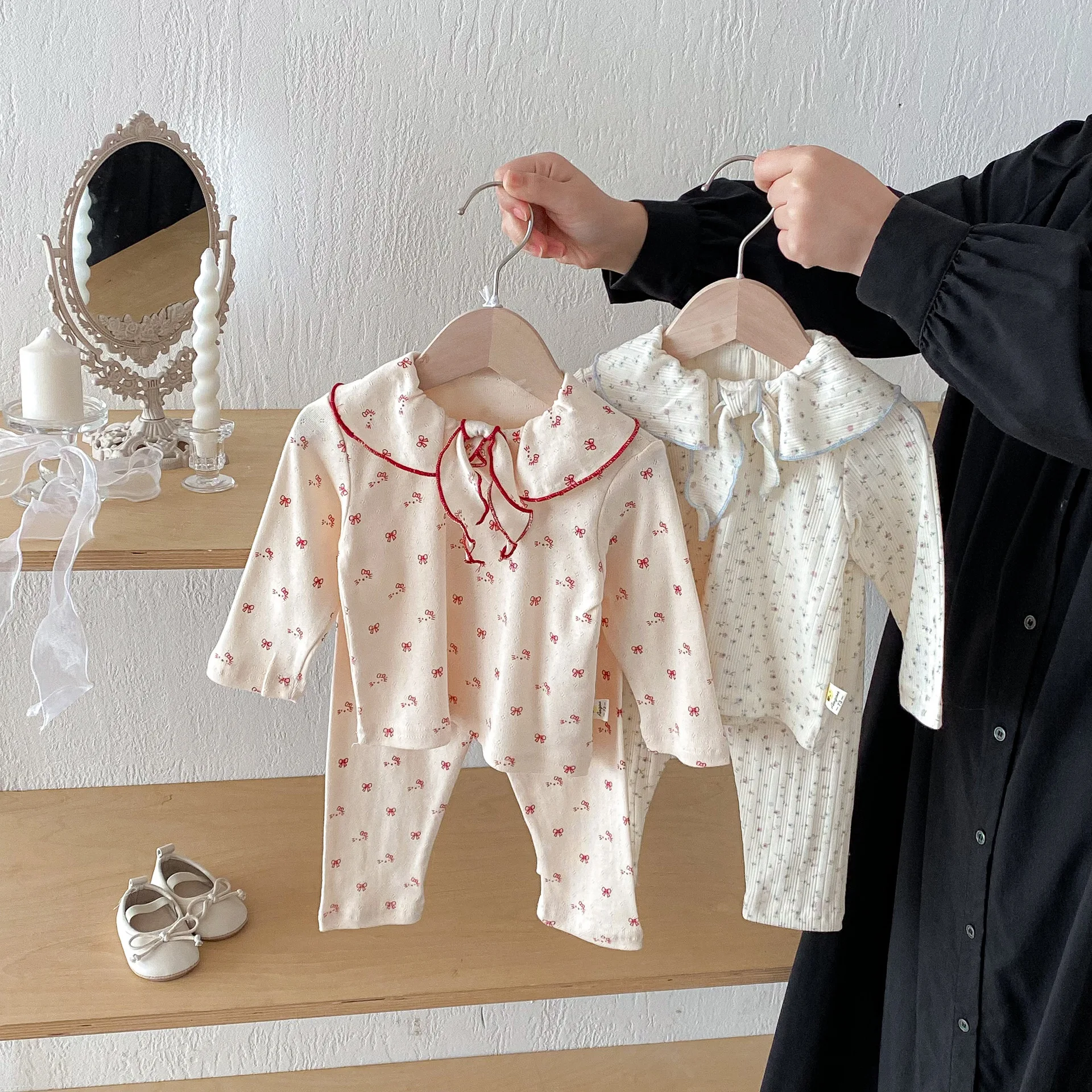 

Комплект для девочек на весну 2026: пижама из 2 предметов с цветочным принтом (топ с длинным рукавом + брюки), хлопковая домашняя одежда для младенцев и малышей