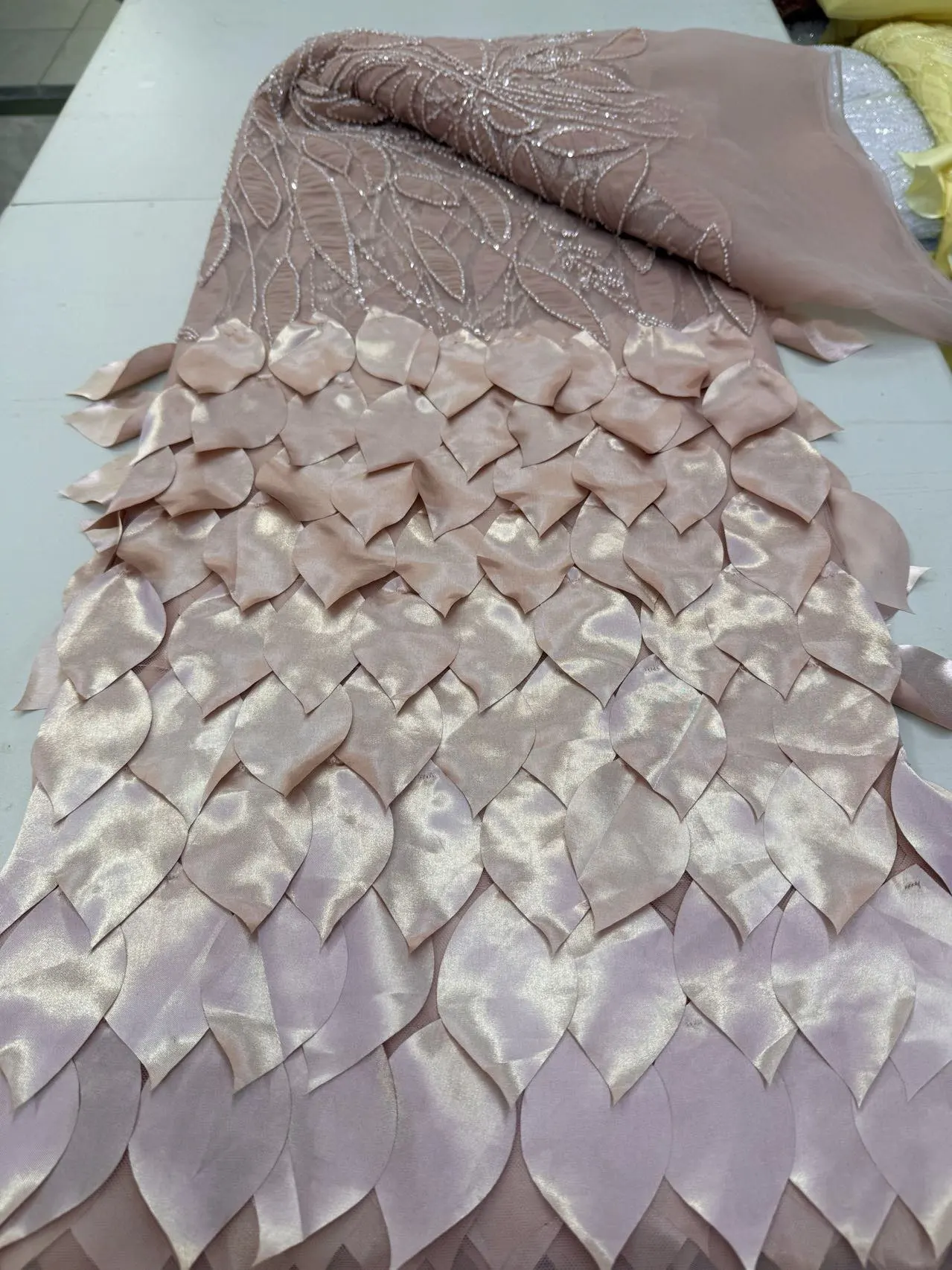 

Nigerian Sequins Tulle Lace Fabric 2026 High-Quality Embroidery African Net Cloth for Prom Dresses Beads 5 Yards JY509