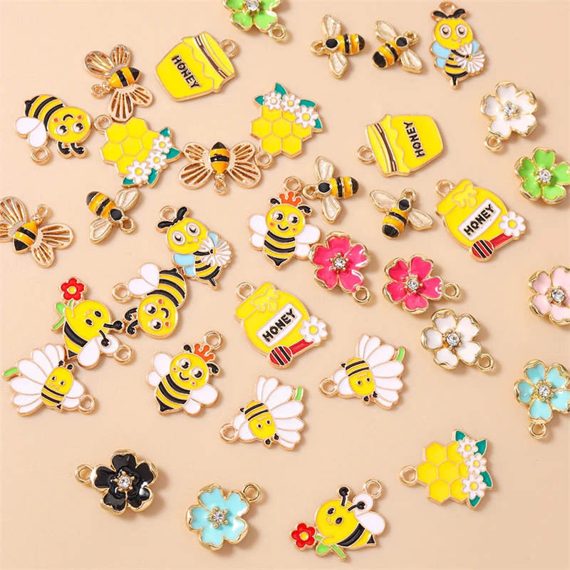

20pcs Mix Cartoon Animal Honeybee Charms Enamel Bee Flower Charms Pendants for Jewelry Making Necklaces Earrings DIY Crafts Gift