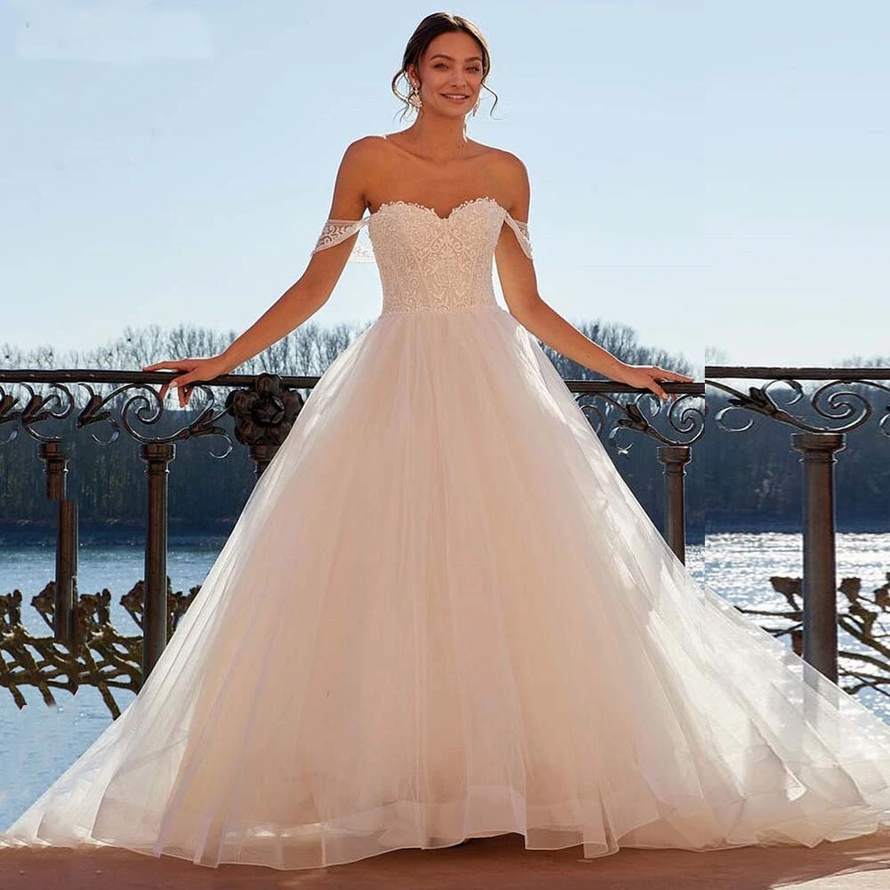 

Boho A Line Lace Wedding Dresses Off The Shoulder Lace Up Back Bridal Gown Sweep Train Vestido de novia