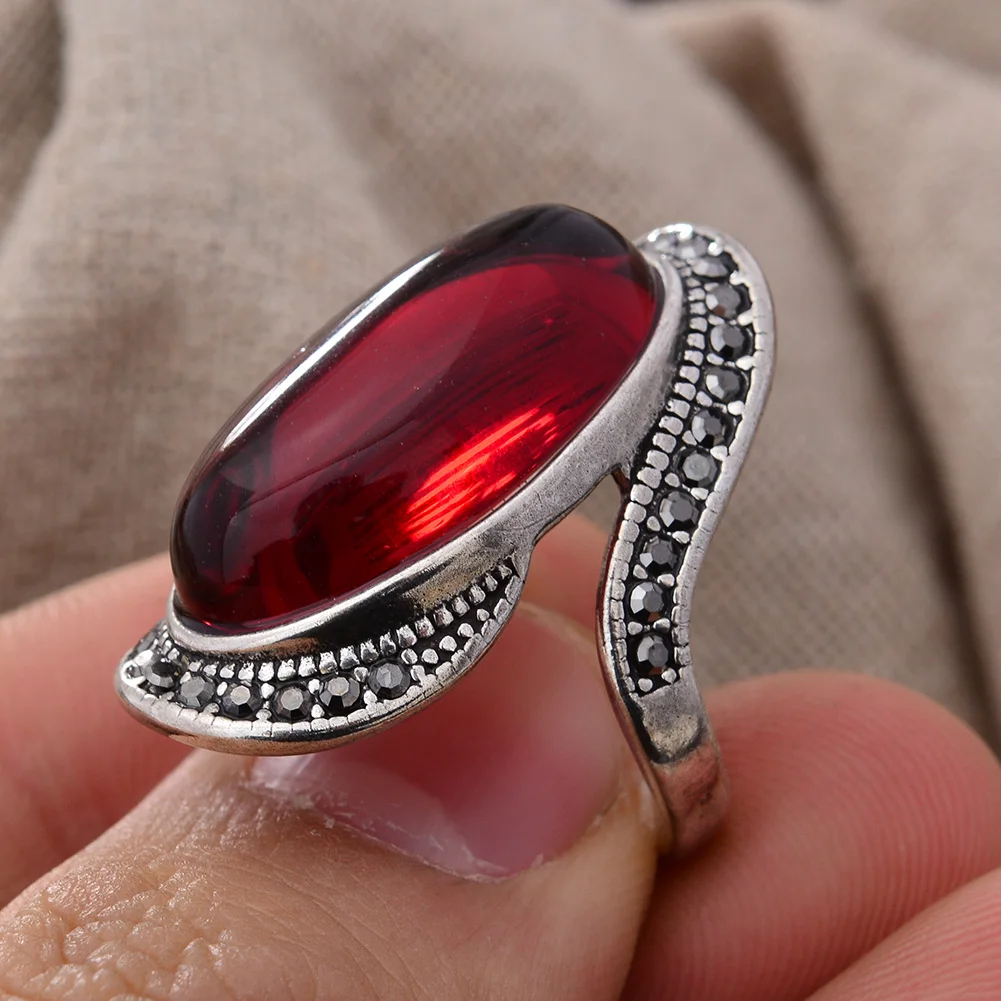 Retro Personality Exaggeration Garnet Stone Thai Silver Female Finger Ring Hot Sell Gifts For Women No Fade