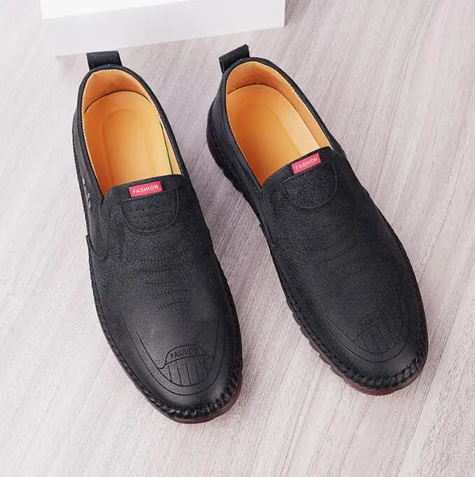 Mocassins de couro respirável com sola macia antiderrapante masculino, sapatos casuais, sapatos para dirigir, luxo, tamanho 38-44