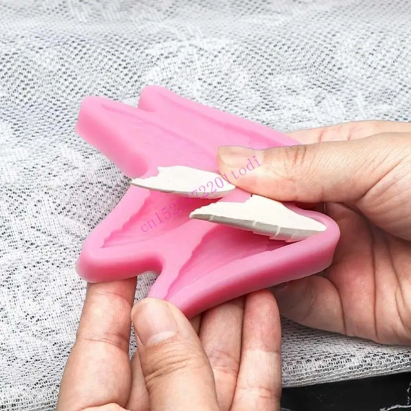 M76B Angel Wing Keychain Epoxy Resin Factionative