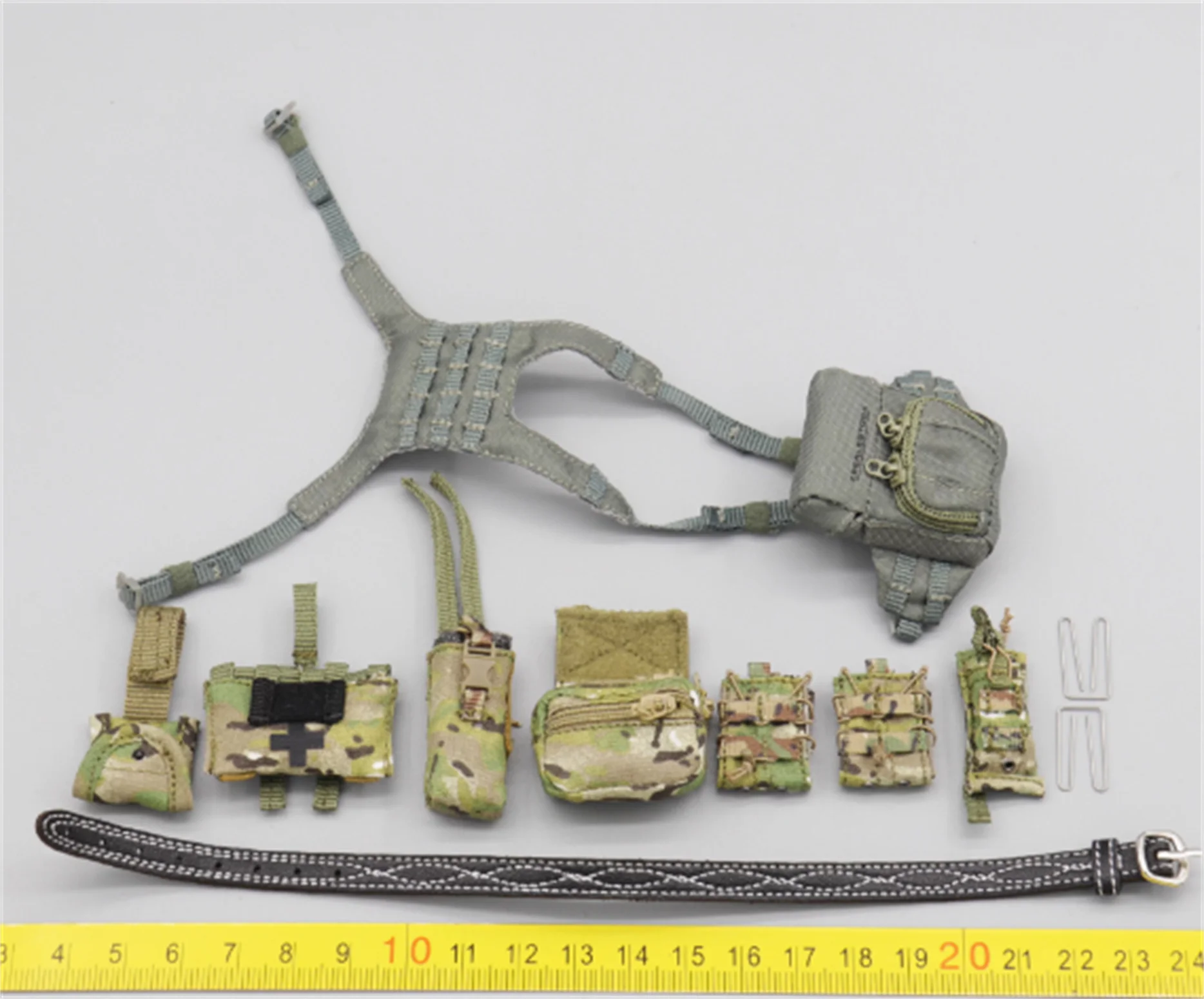 ES 26065SC Zestaw zawieszony na klatce piersiowej dla żołnierza w skali 1/6, model dla 12-calowych amerykańskich mundurów wojskowych CAG, pasuje do 12-calowych figurek akcji żołnierzy, zabawki