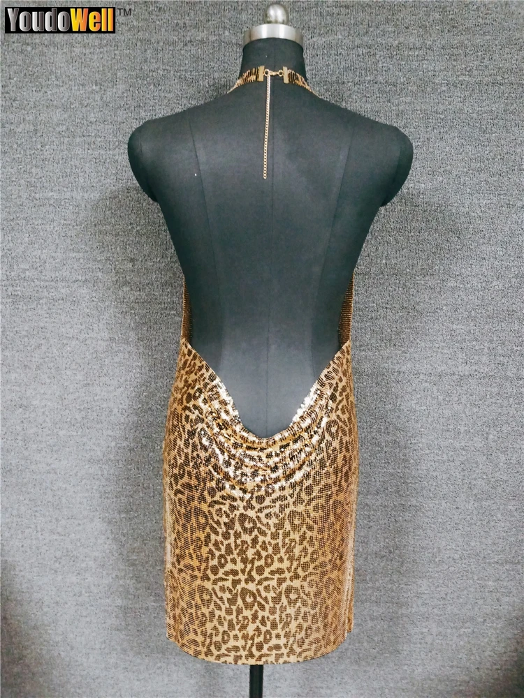 Imagem -04 - Mini Vestido de Fenda Brilhante com Lantejoula de Metal e Padrão Leopardo Vestido Sexy sem Encosto Recepção Boate Carnaval Novo 2023