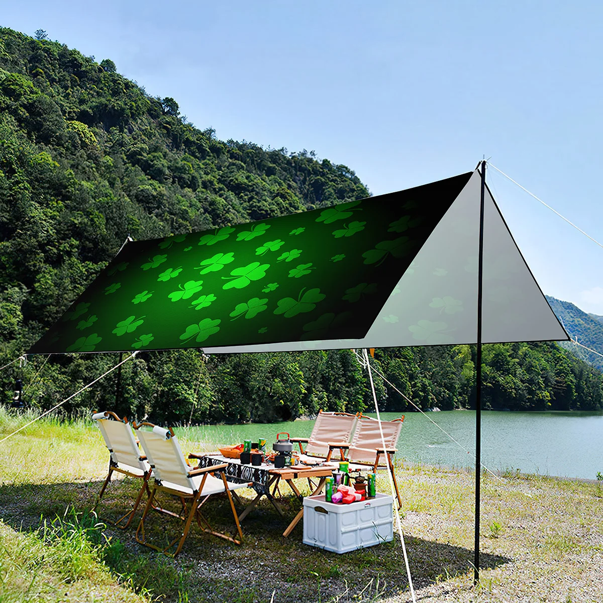 Lucky Clover Print Waterproof Shade Canopy,Lightweight Portable and UV-resistant Machine Washable Oxford Tent For Beach,Picnic