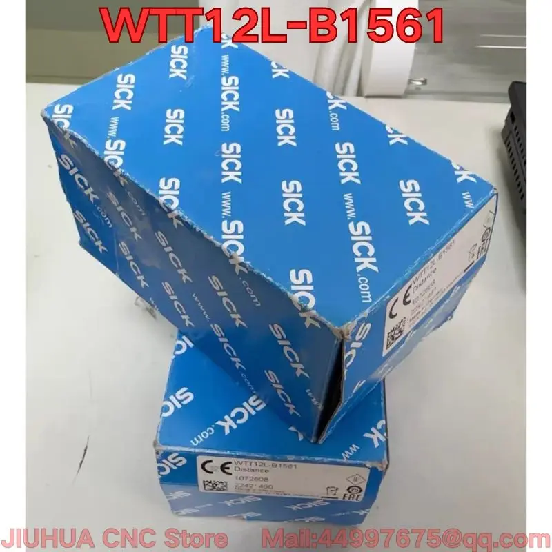 Brand new WTT12L-B1561 photoelectric sensor