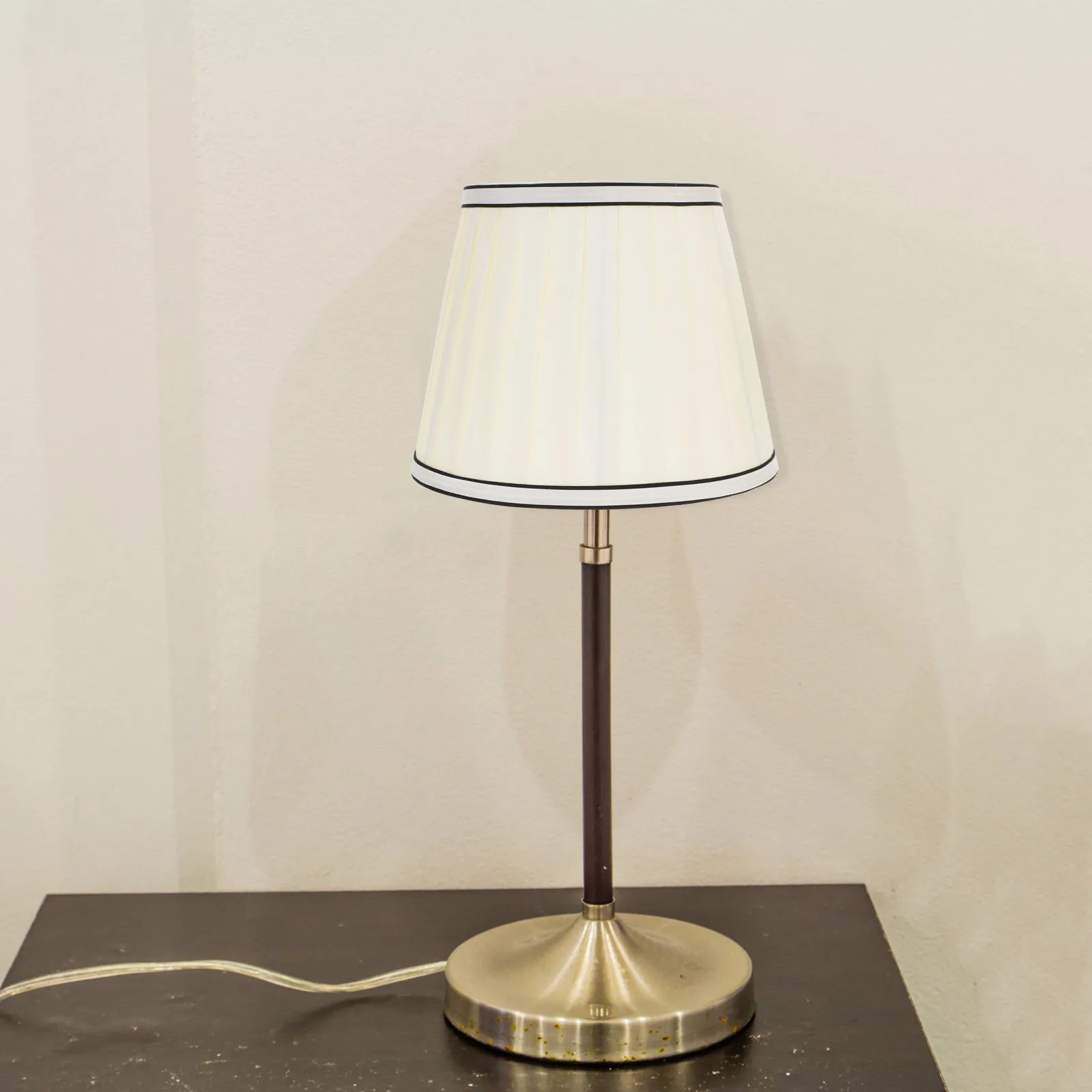 Fabric Lamp Shade Desk Table Lamp Cover Bedside Wall Lampshade E27 Soft Light Home Decorative Cover for Bedroom Hotel Restaurant