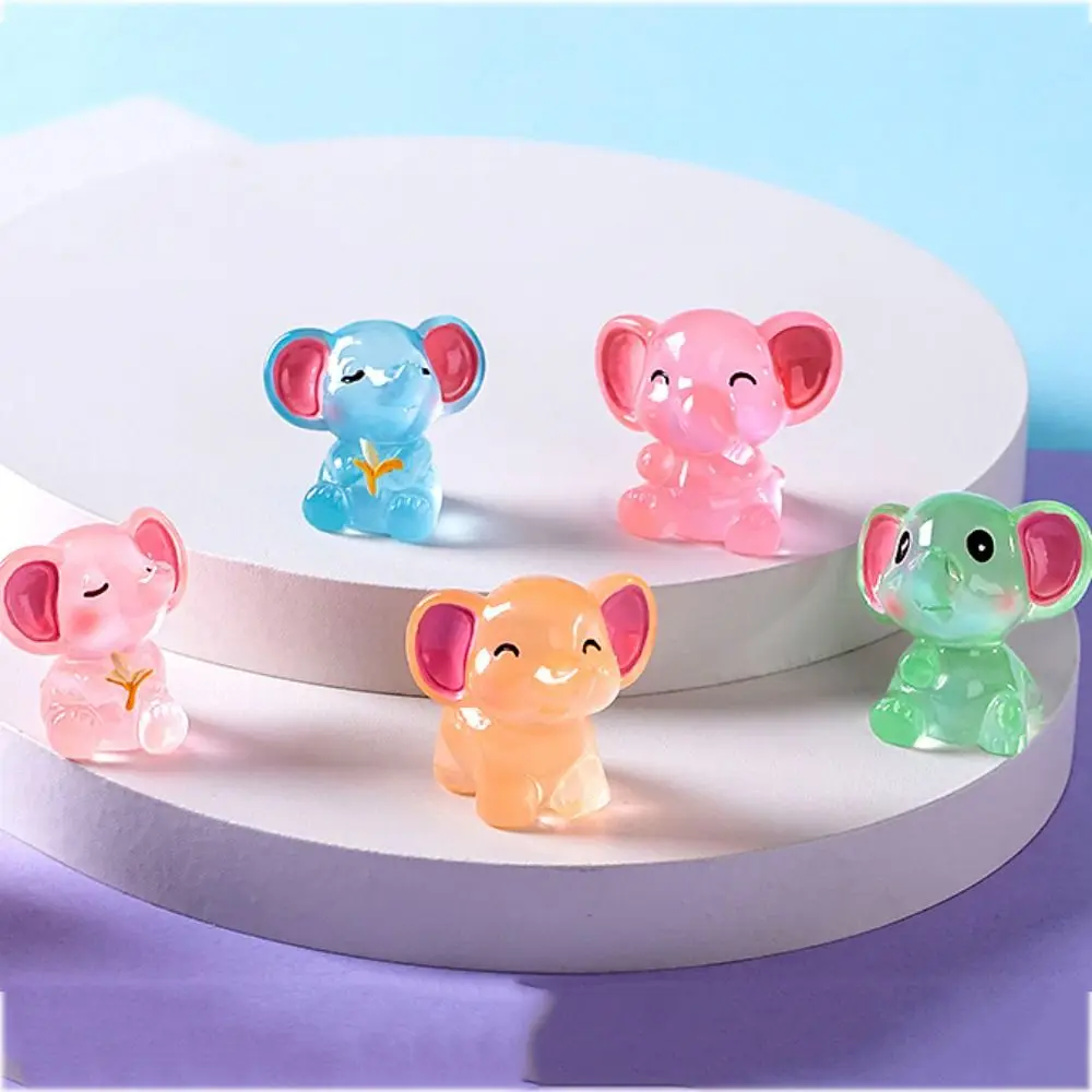 Little Dumb Elephant Handicraft Luminous Mini Elephants DIY 3D Elephants Resin Ornaments Cute Elephants Micro Landscape Garden