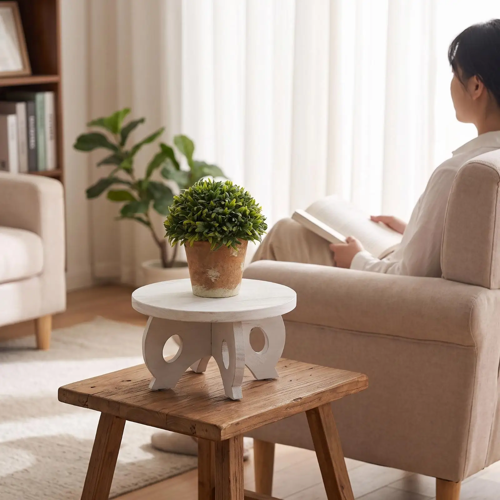 Wood Flowerpot Stand for Indoor Plants Planters & Plant Stands Round Riser with Cutout Design