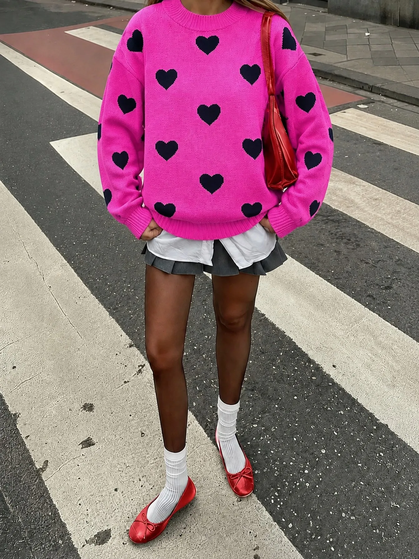 Casual Women’s Heart Sweater Crew Neck Long Sleeve Knit Pullover Winter Loose Fit Cute Valentine’s Day Heart Pattern Sweater